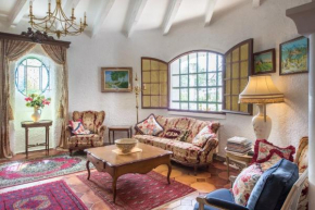 Villa with pool in Provence -Villa Romantique sleeps up to 12+4 in optional gite